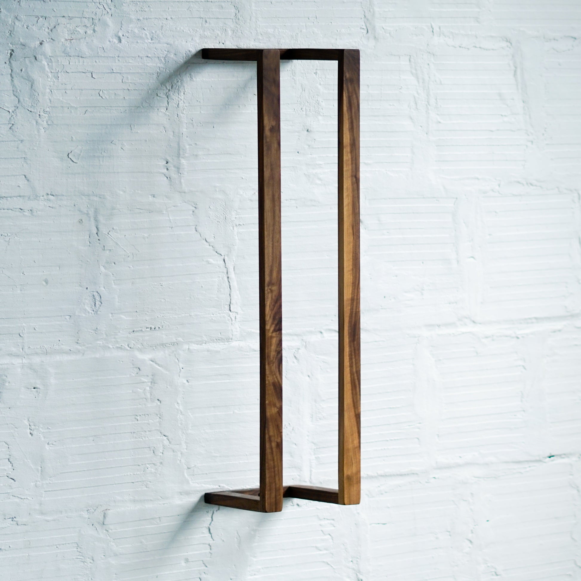 Versátil rack también ideal para exhibir bufandas y pañuelos - Kaimok Design