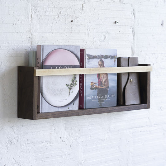 Estante de Pared Moderno de Nogal Negro y Arce, organizador de revistas y discos con diseño elegante - Kaimok Design