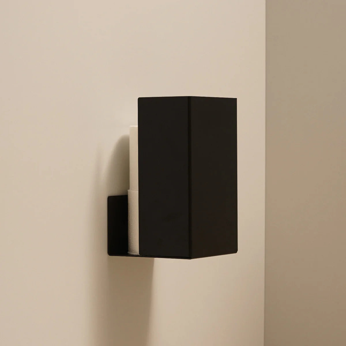 Portarrollos Amsterdam – Elegancia industrial para tu baño