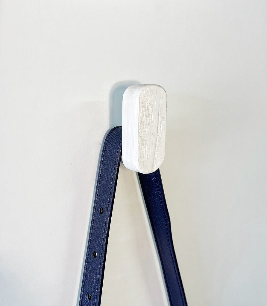 BCN Mini - percha pared - ganchos para colgar - pino blanco - Kaimok Design 